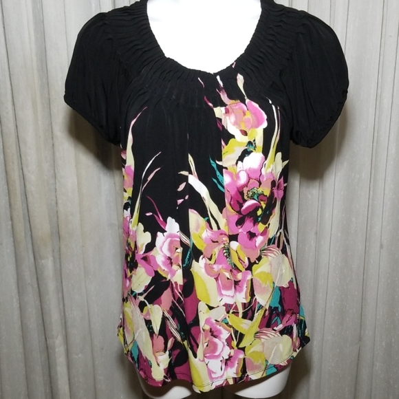 Style & Co. Tops - Style & Company Pleated Neck line Floral Blouse